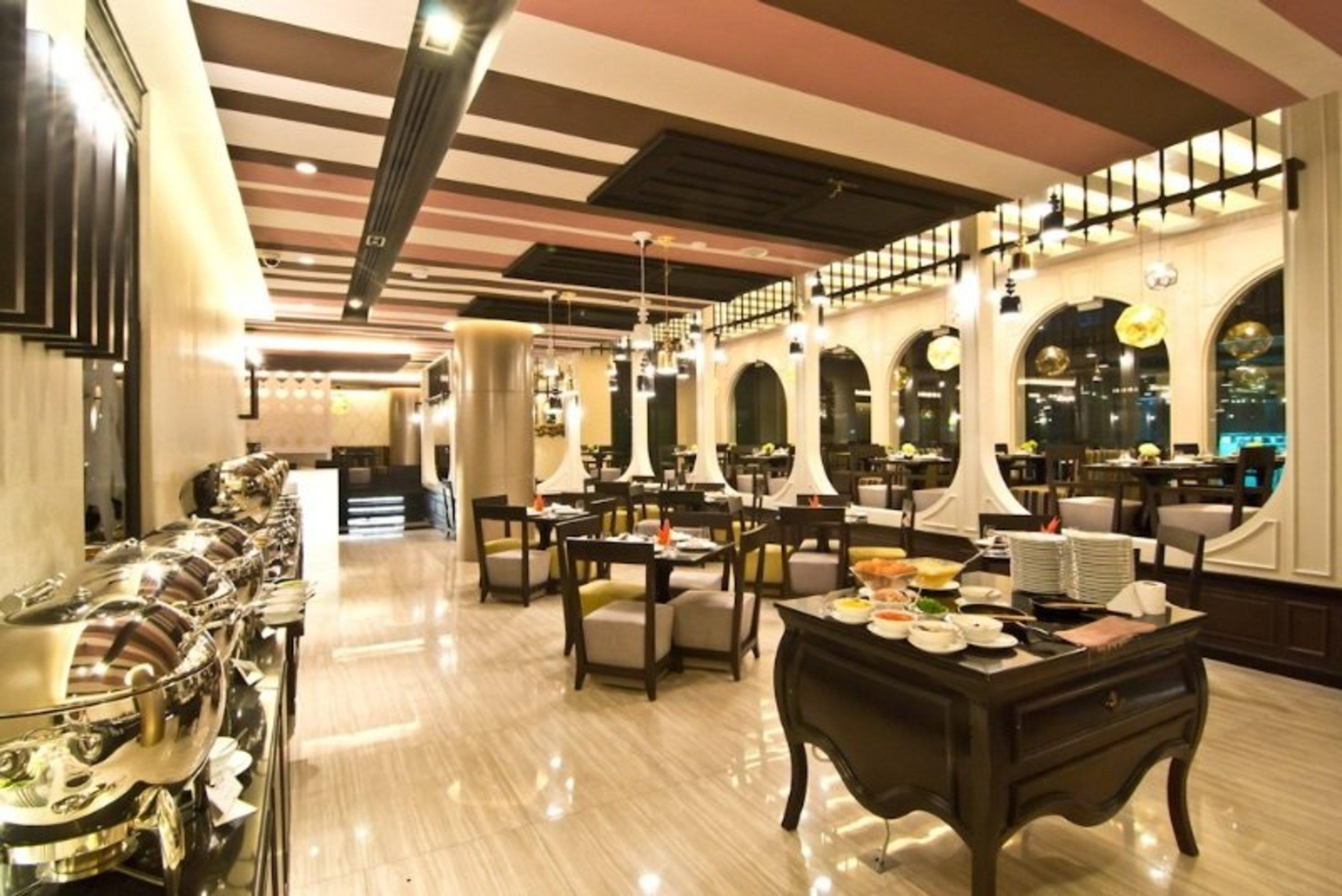 Tsix5 Hotel Pattaya Ngoại thất bức ảnh