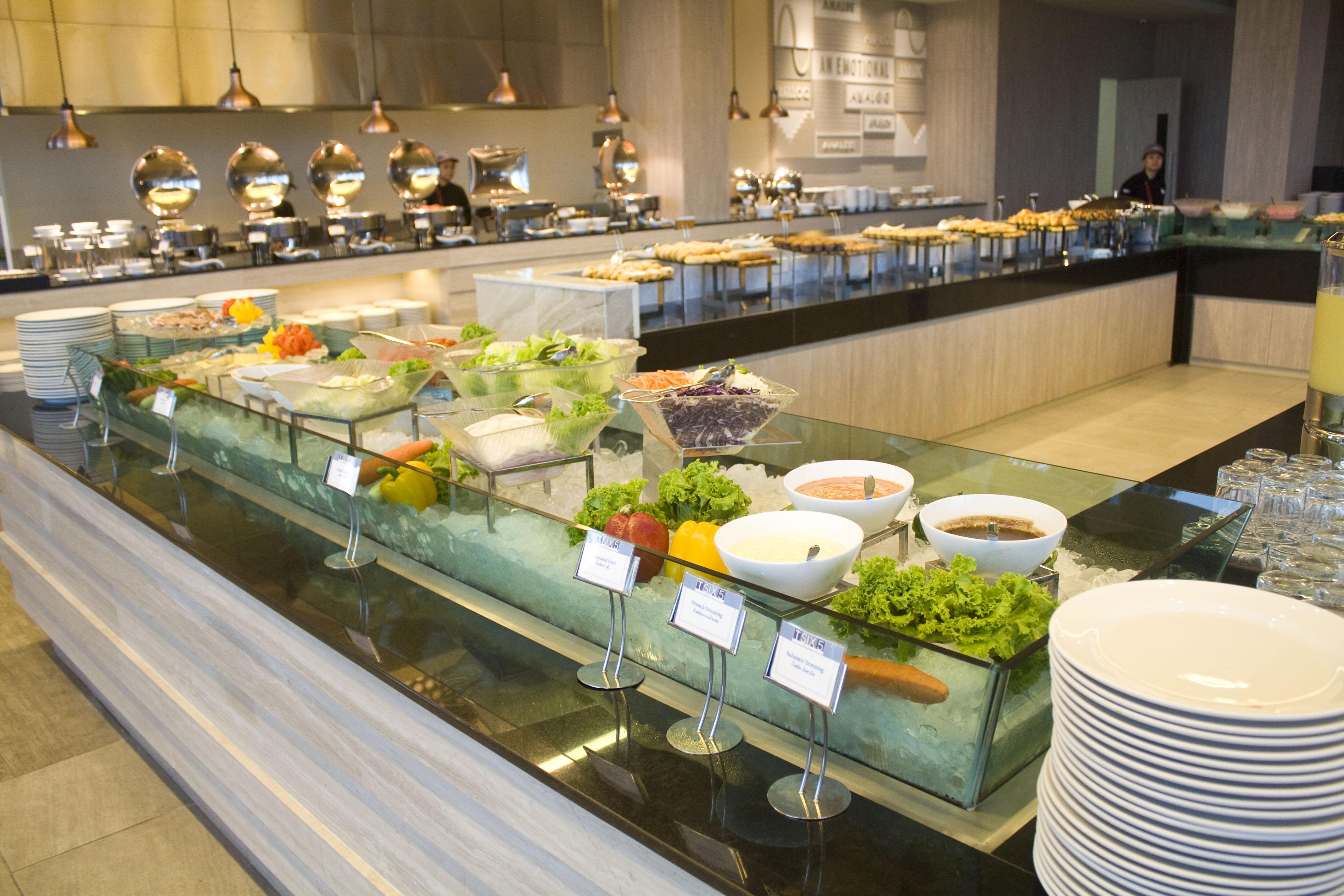 Tsix5 Hotel Pattaya Ngoại thất bức ảnh