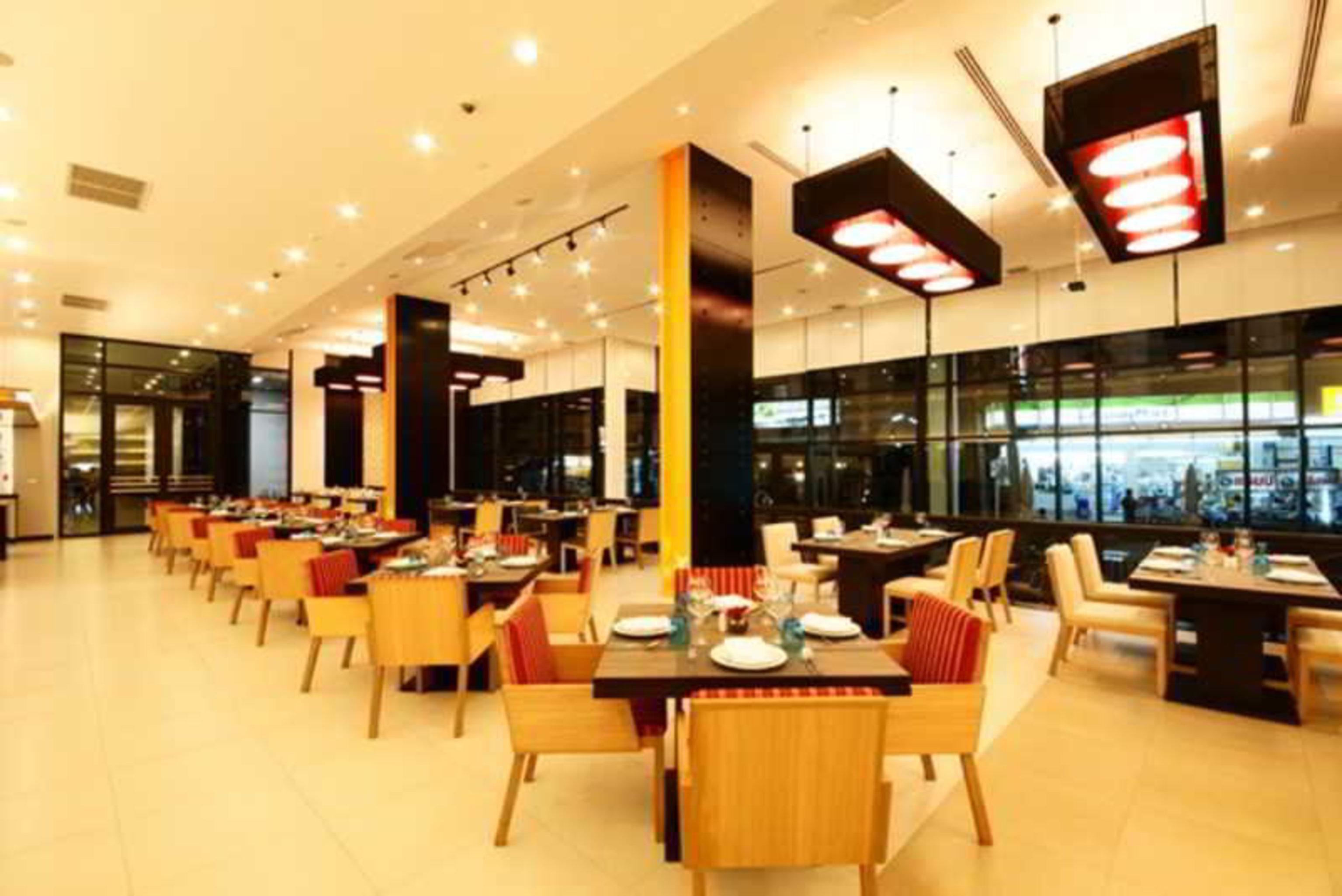 Tsix5 Hotel Pattaya Ngoại thất bức ảnh