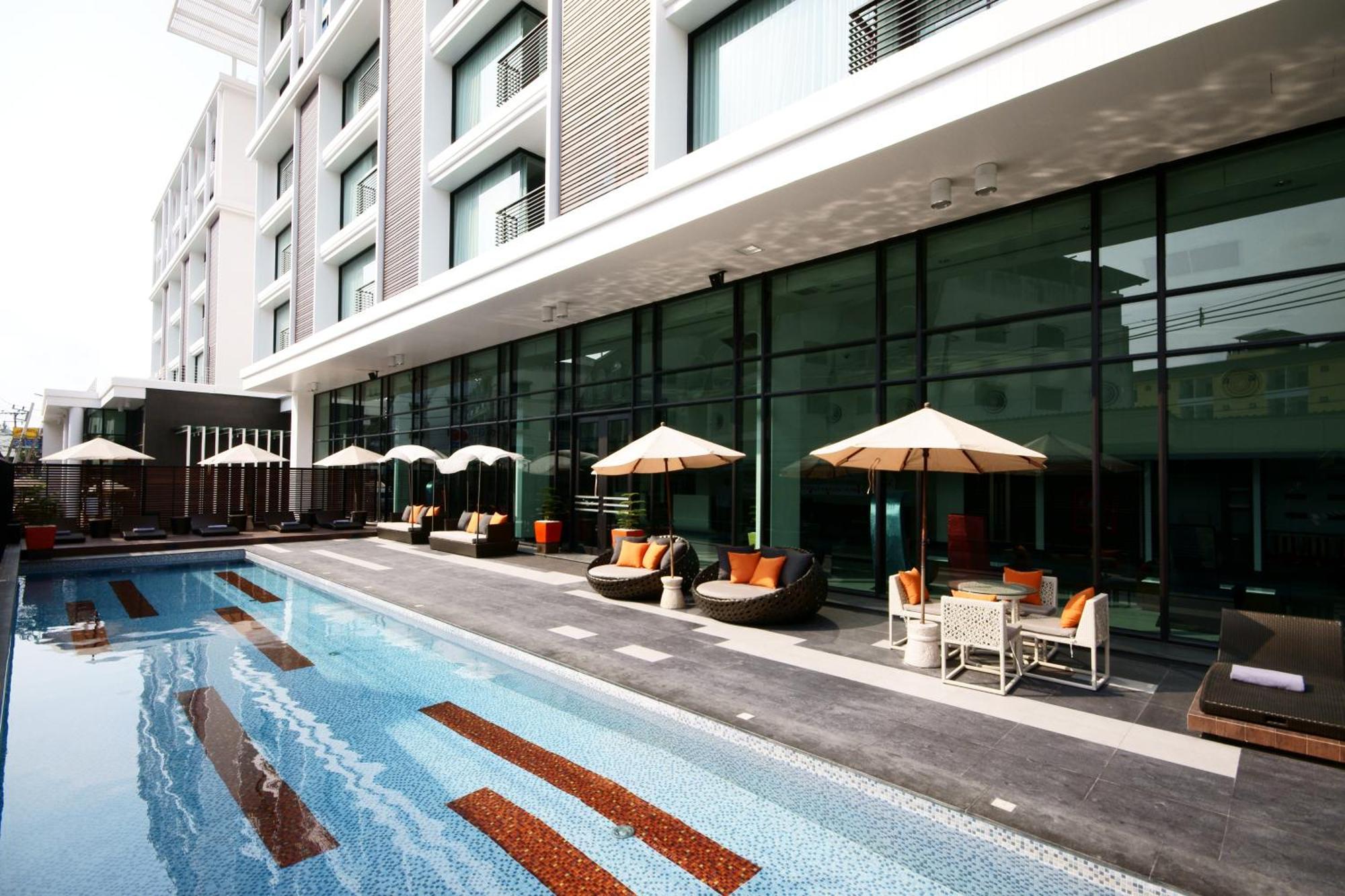 Tsix5 Hotel Pattaya Ngoại thất bức ảnh