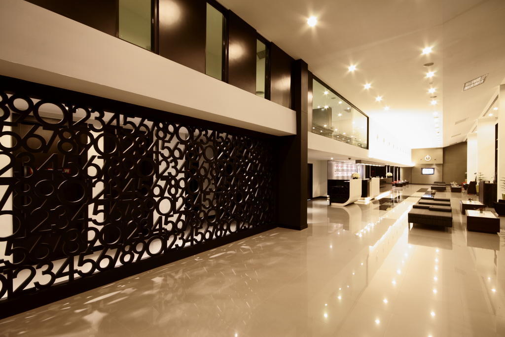 Tsix5 Hotel Pattaya Ngoại thất bức ảnh